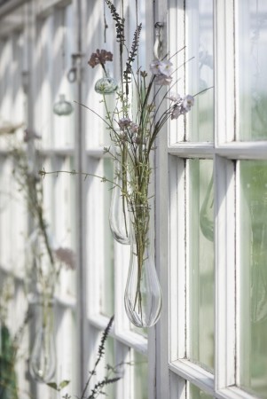 Hengende smal glassvase