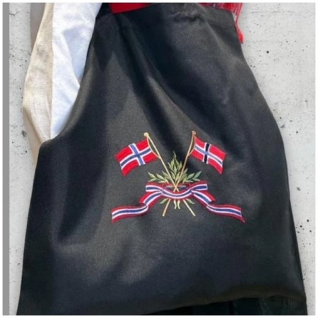 17. mai veske/Bunadsnett